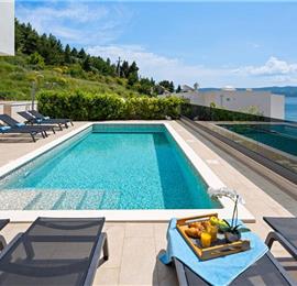 5 bedroom beachfront villa with heated pool near Omis, sleeps 9